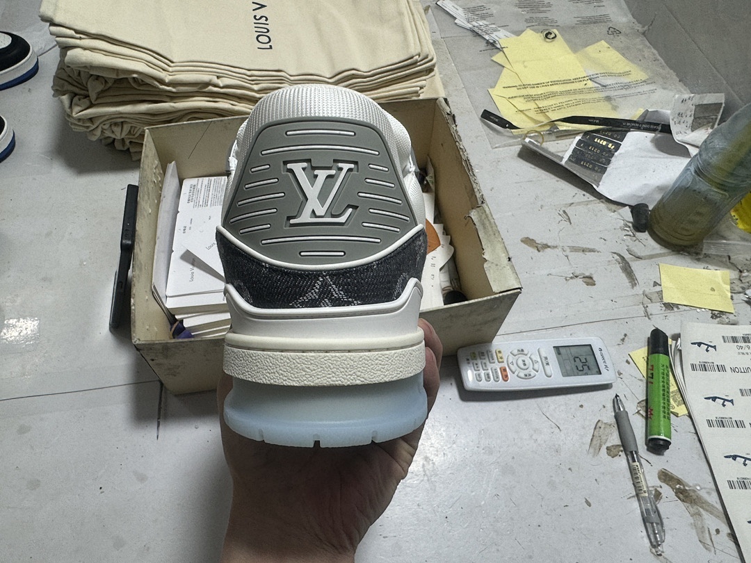Louis Vuitton LV Trainer - Image 7