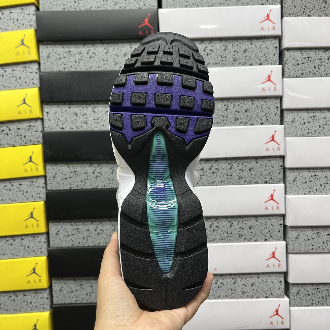 Nike Air Max 95 OG Big Bubble Grape - Image 10