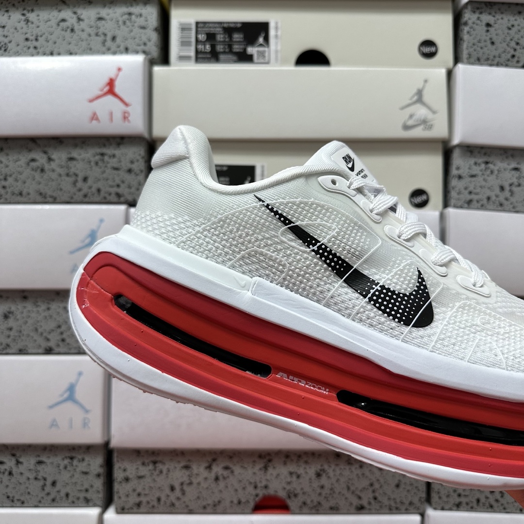 Nike Vomero Premium HQ2050-218 - Image 5