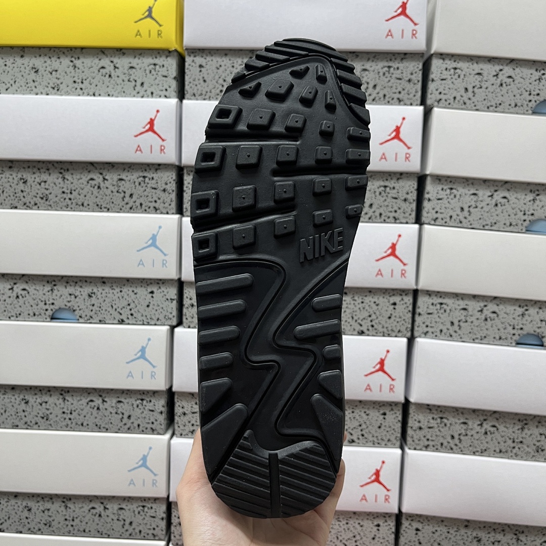 Nike Air Max 90 Leather Triple Black CZ5594-001 - Image 4