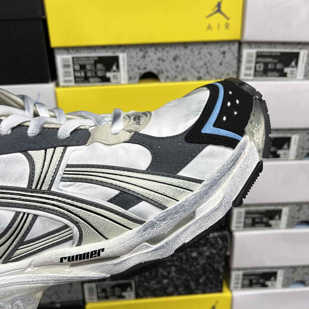 Balenciaga BLCG Runner 7.5 - Image 2