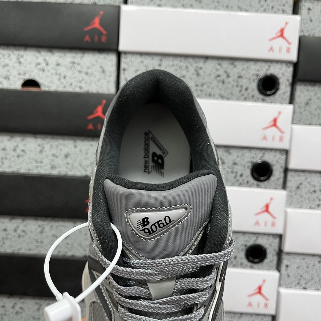 New Balance 9060 - Image 4