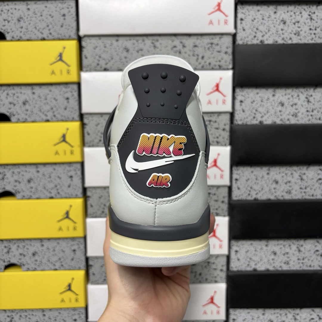 Nike Jordan 4 Retro Comic - Image 10