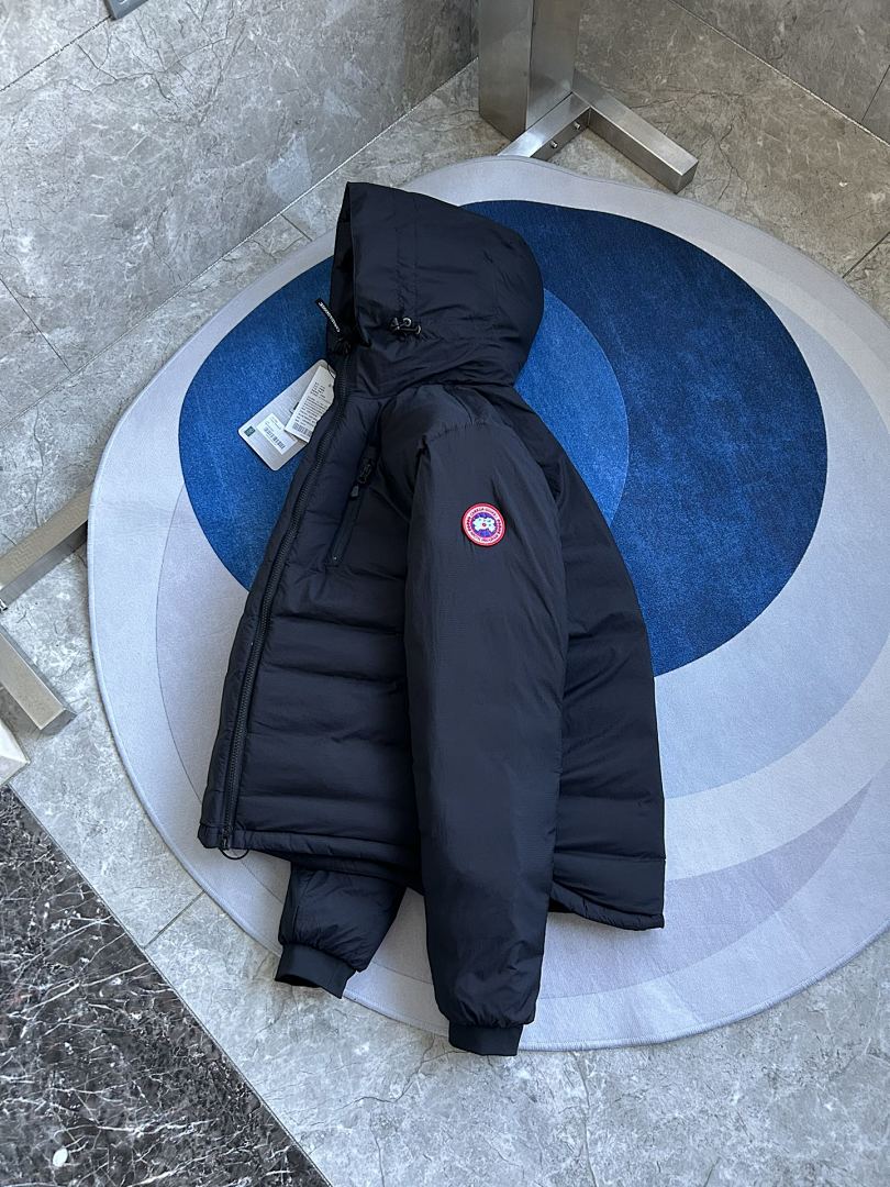 Canada Goose Label Lodge Hoody Jacket - Image 15