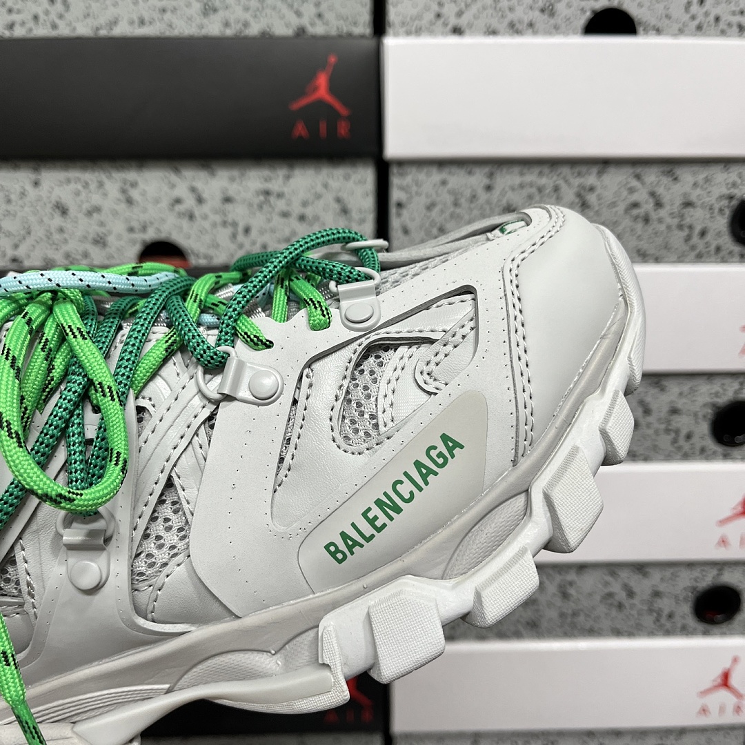Balenciaga BLCG Track 3.0 - Image 5