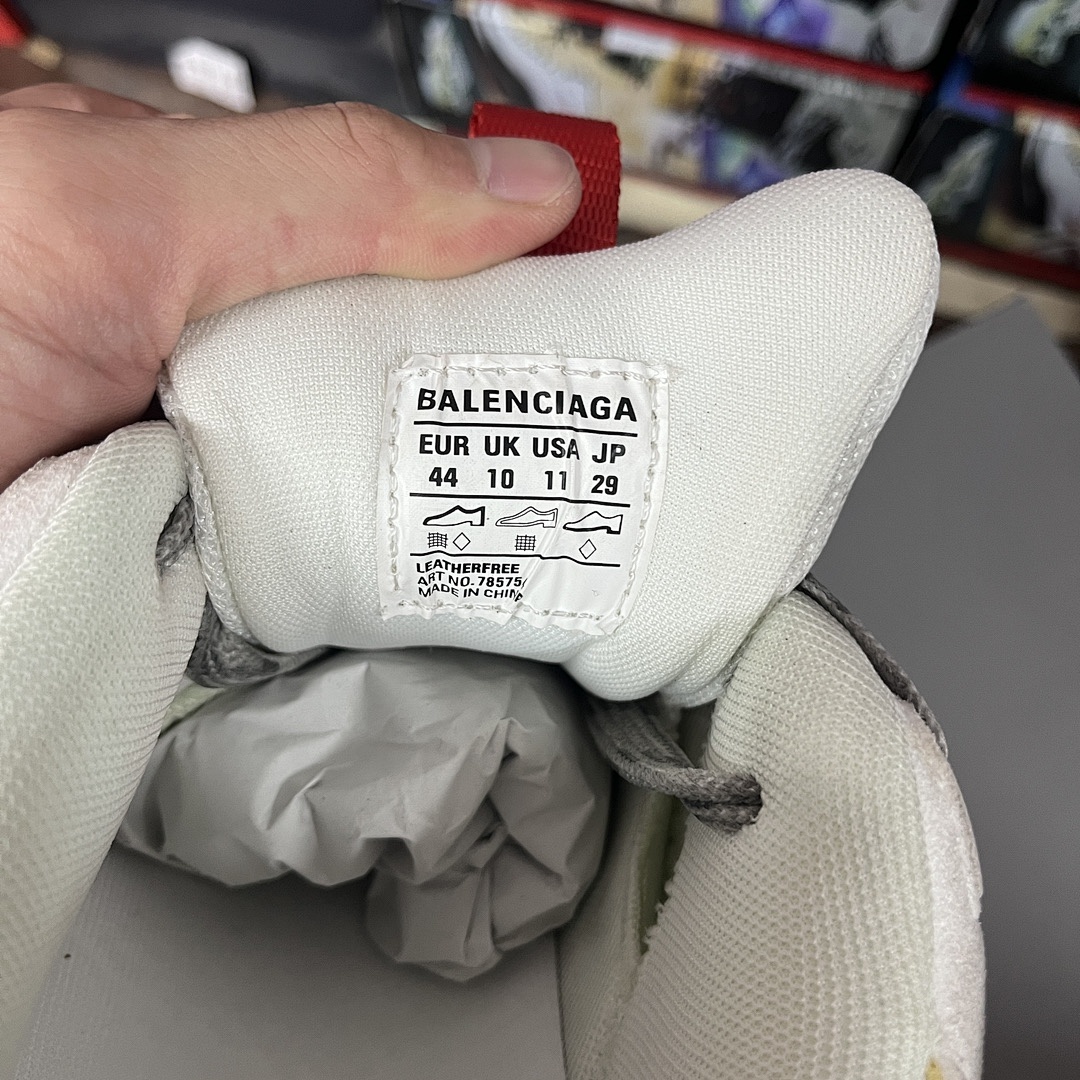 Balenciaga Cargo - Image 9