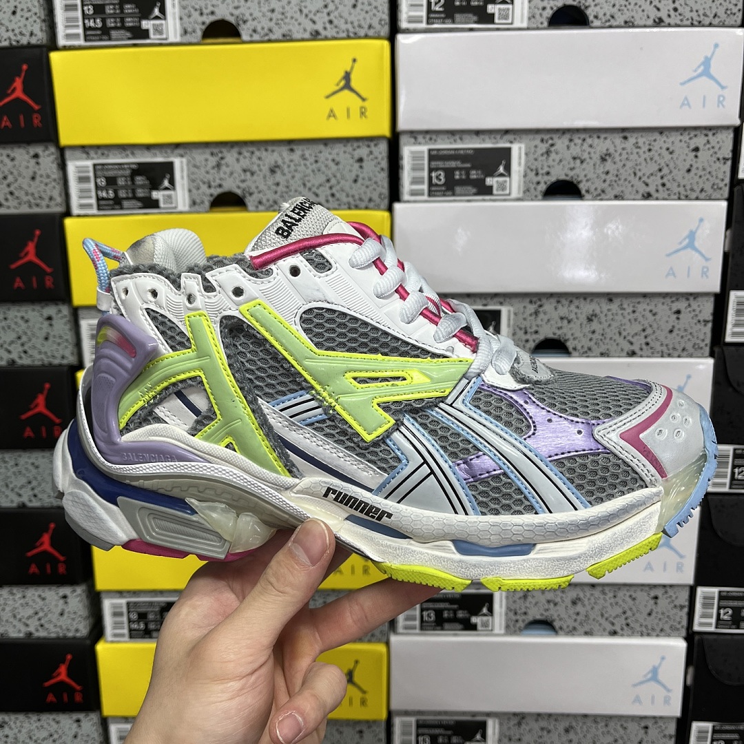 Balenciaga BLCG Runner 7 Gen - Image 6