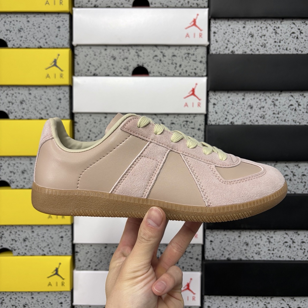 On Running Maison Margiela Replica - Image 5