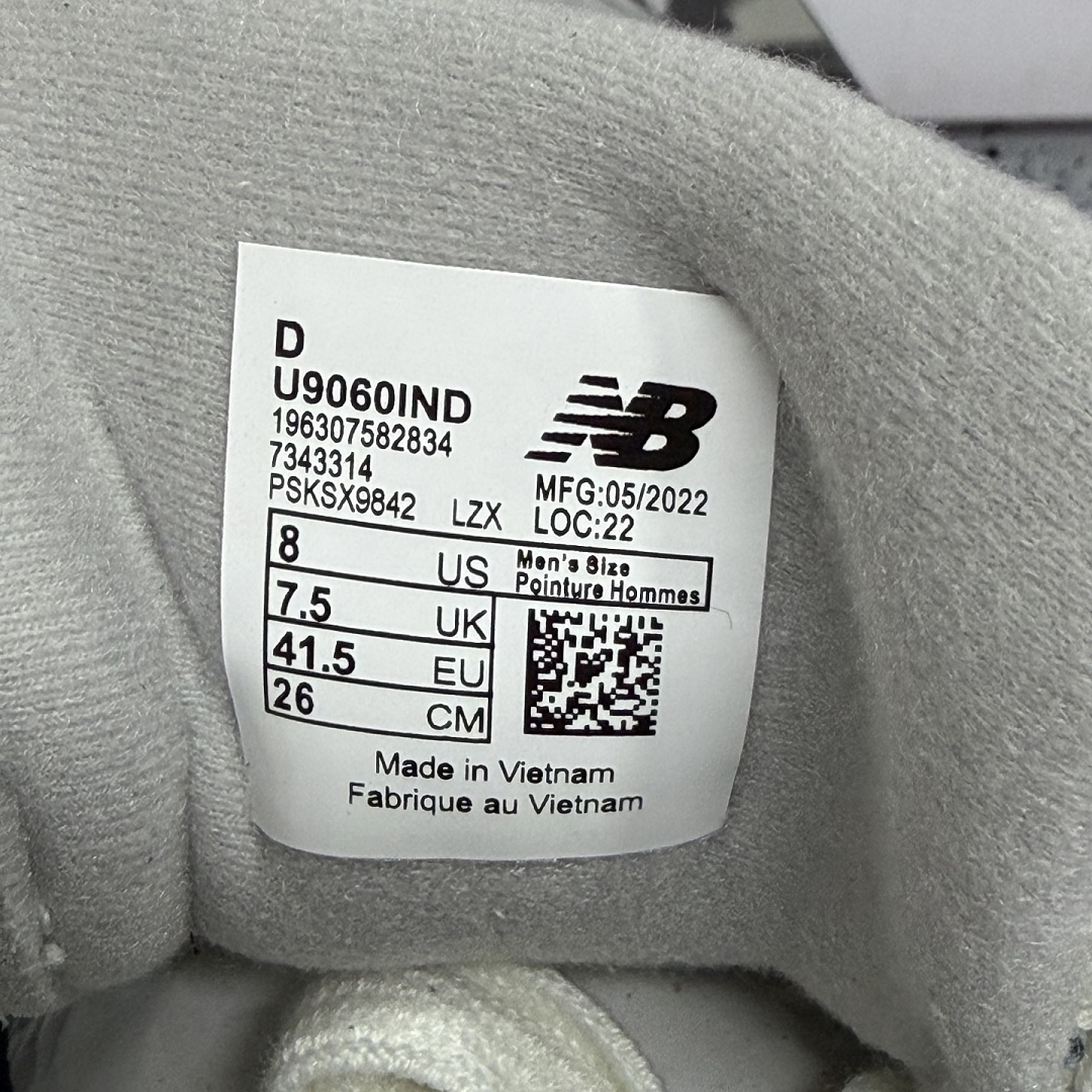 New Balance 9060 - Image 9
