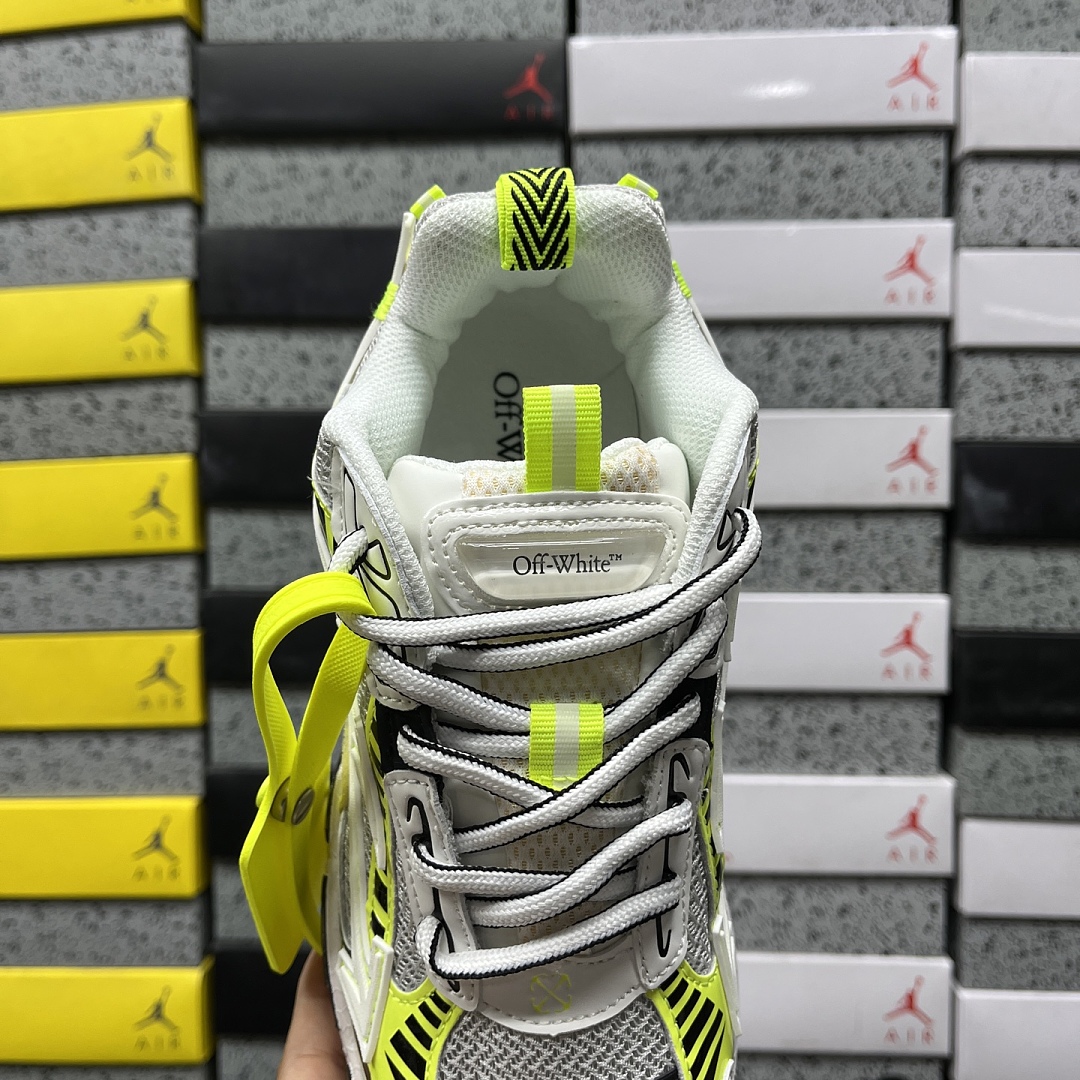 Off-White Be Right Back F24 10011 - Image 3