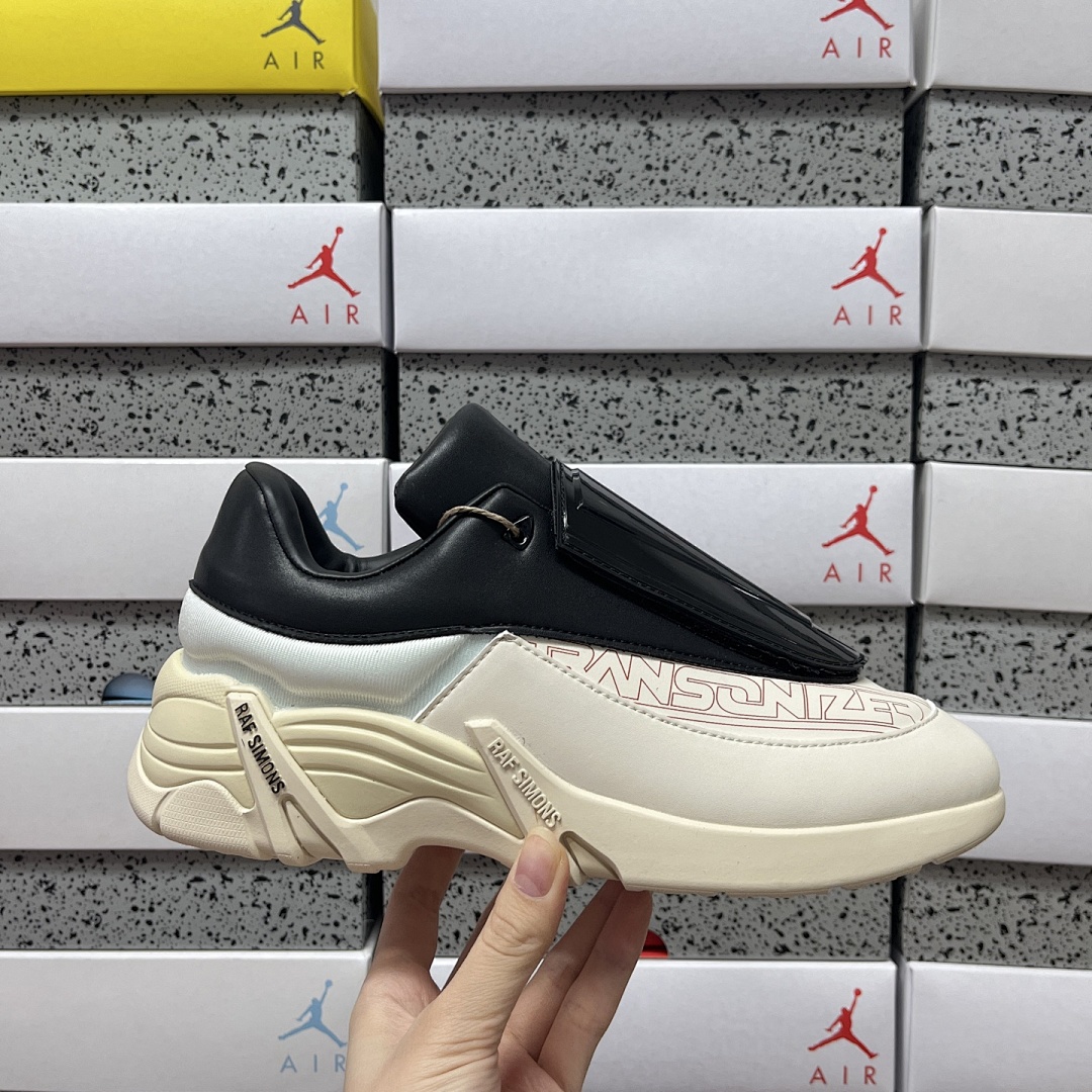 On Running Raf Simons Antei Low Top (Black White Cream) - Image 8
