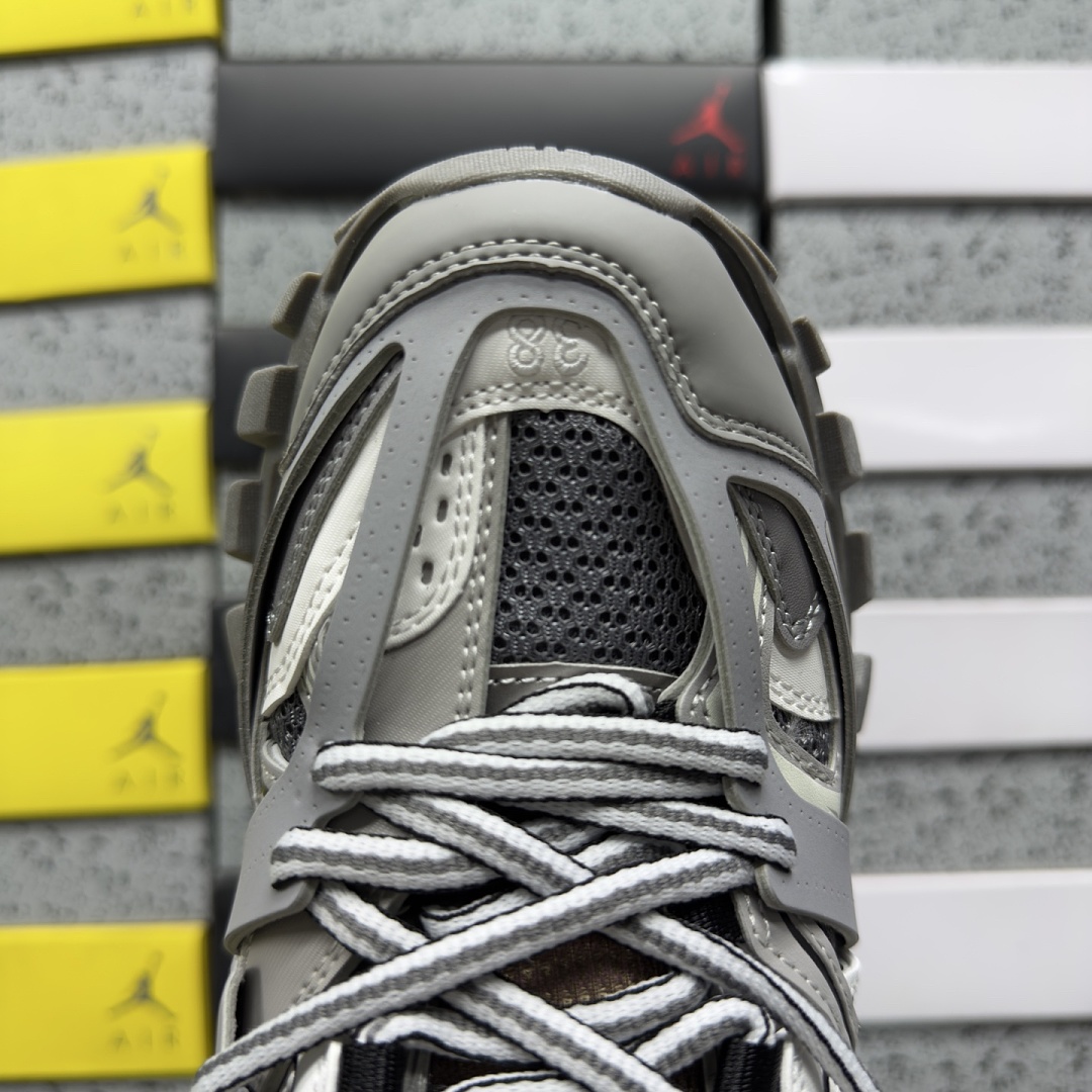 Balenciaga BLCG Track 4162 Grey Black Label - Image 2