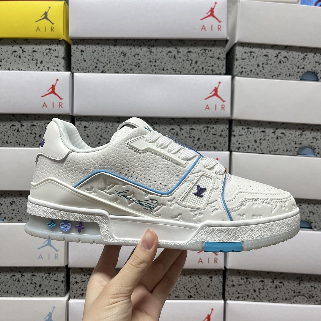 Louis Vuitton Trainer (WHITE BLUE) - Image 2