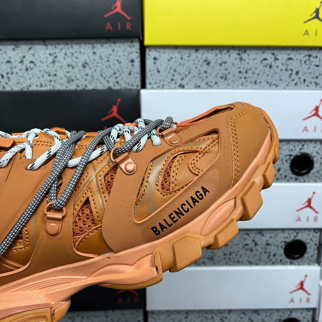 Balenciaga Track 7000 - Image 8