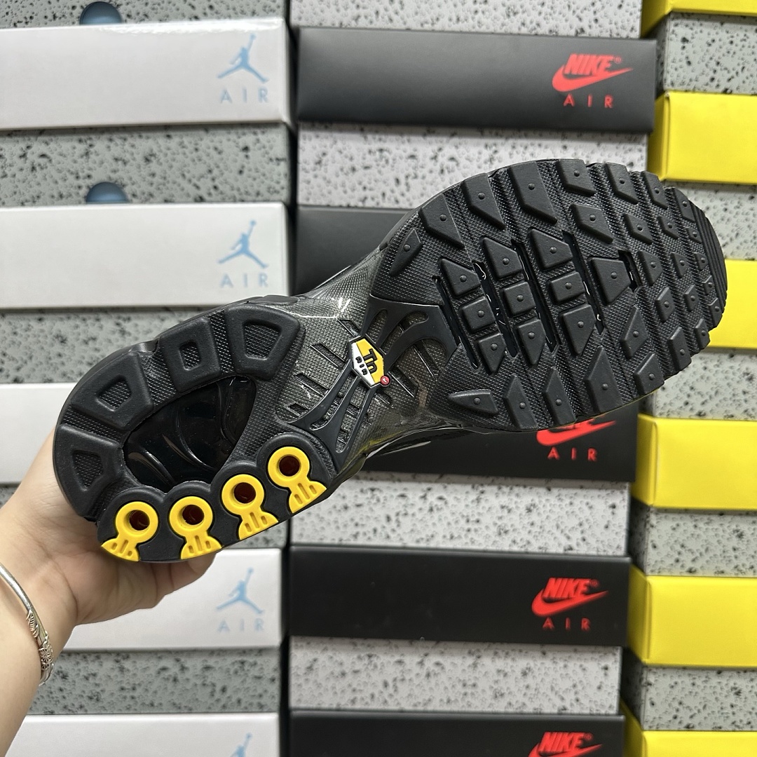 Nike Air Max Plus OG Black Reflective - Image 8