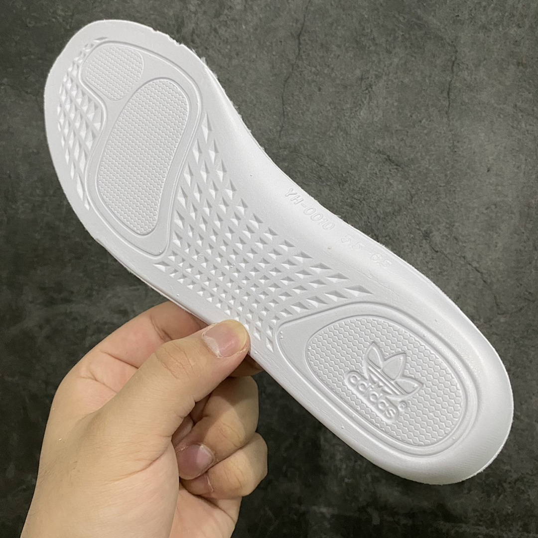 Adidas Yeezy 350 - Image 11