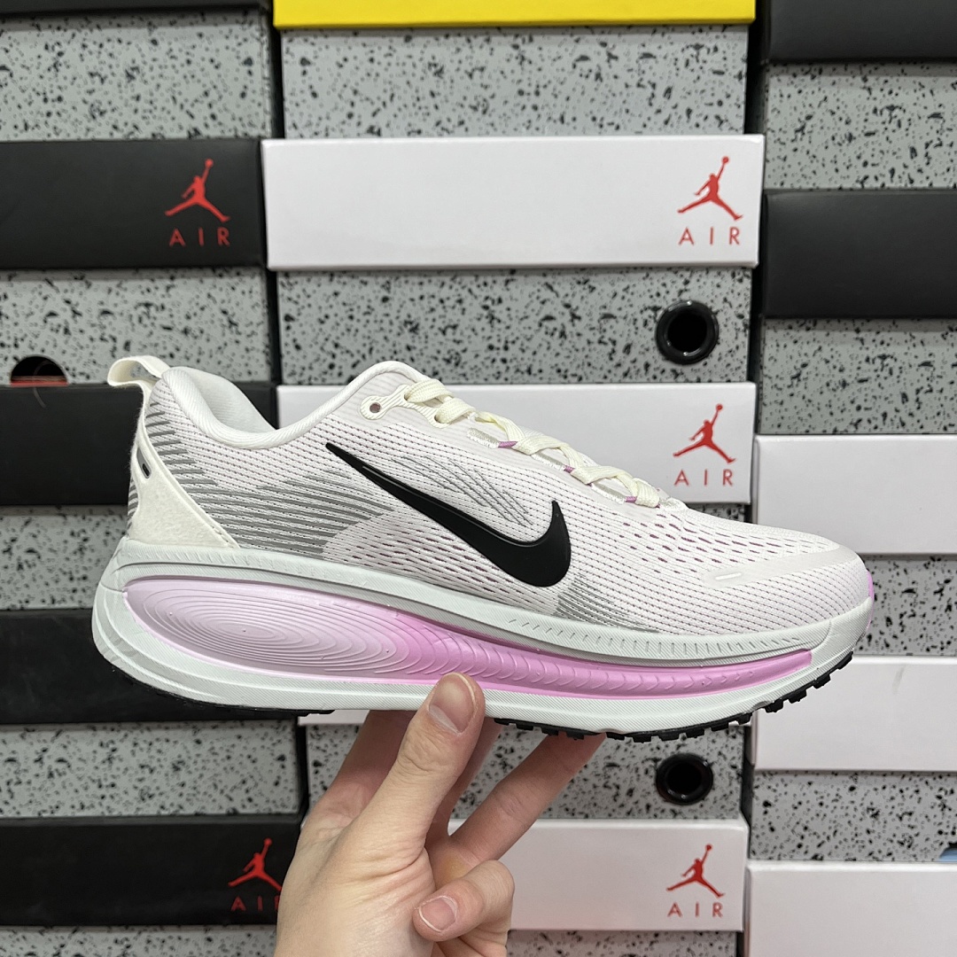 Nike Zoom Vomero - Image 2
