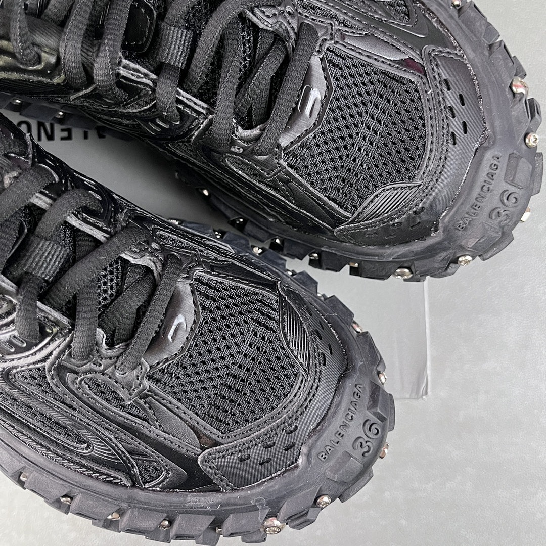 Balenciaga Defender - Image 71