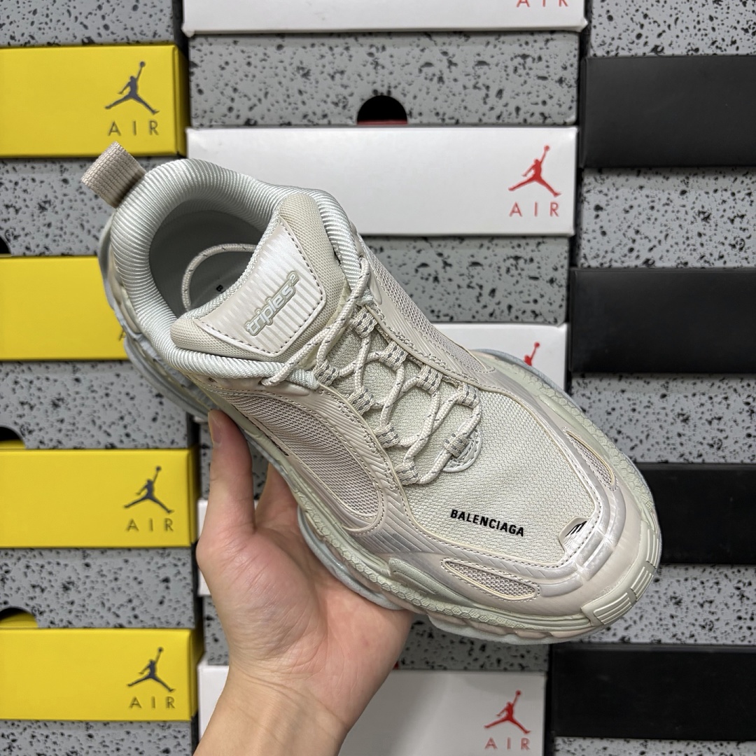 Balenciaga Triple S 2 - Image 11