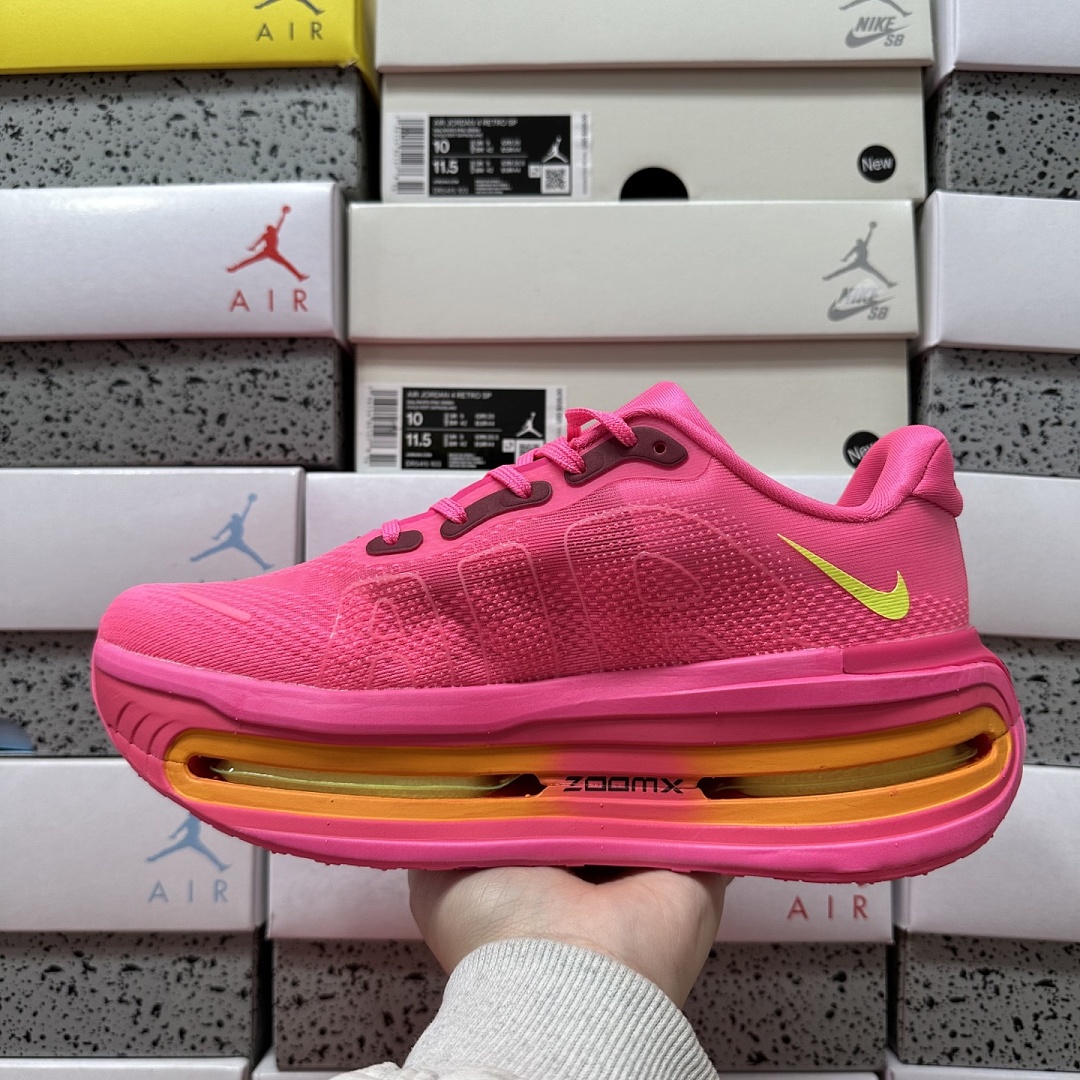Nike Vomero Premium Hyper Pink HM5973-603 - Image 8