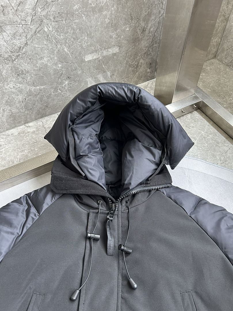 Canada Goose Chilliwack Bomber Jacket - Image 42