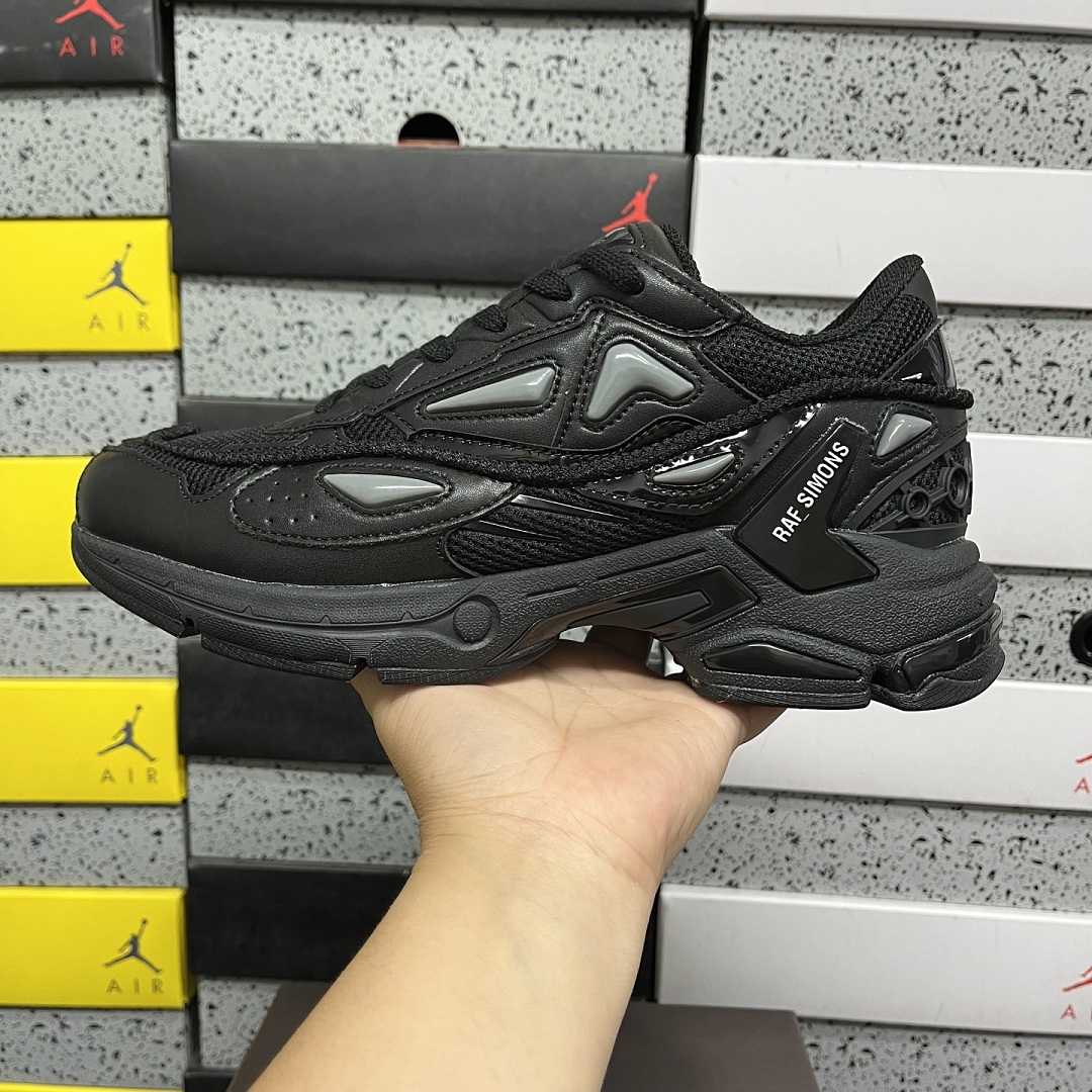 On Running Raf Simons Pharaxus - Image 2