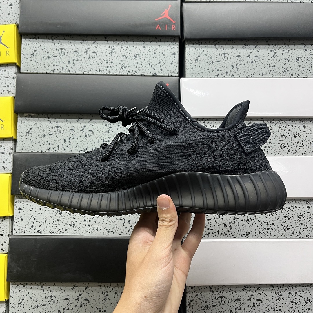 Adidas Yeezy Boost 350 V2 Onyx - Image 6