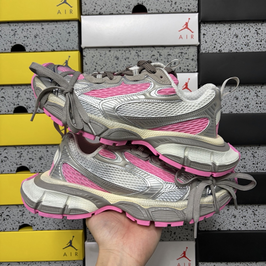 Balenciaga BLCG 3XL - Image 9