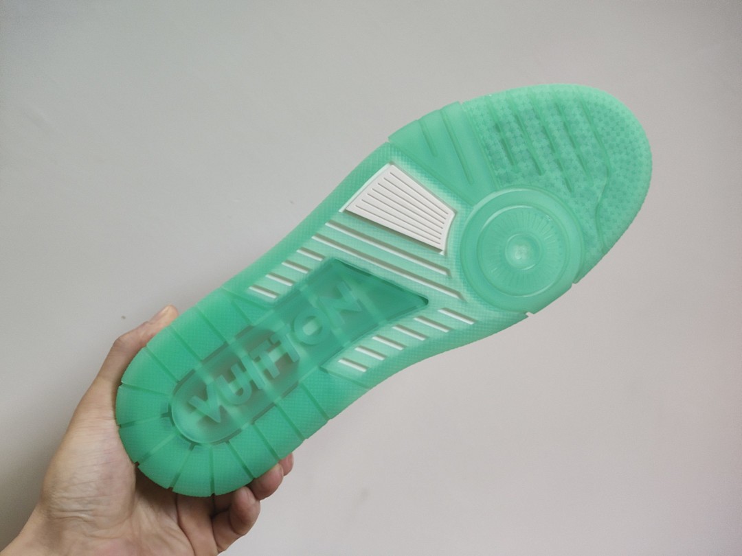 Louis Vuitton LV Trainer (Green White) - Image 9