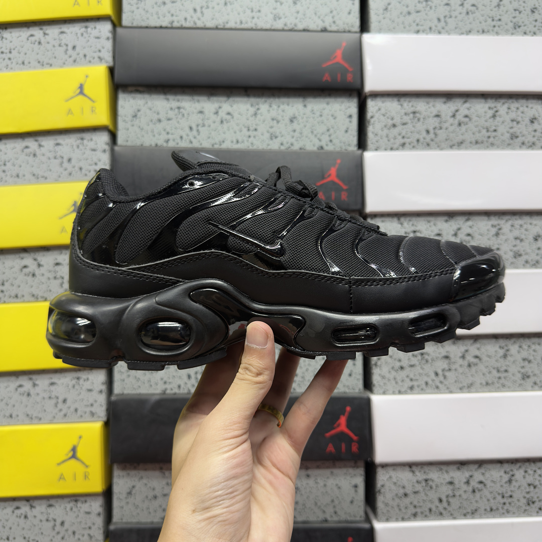 Nike Air Max Plus (Triple Black) - Image 2