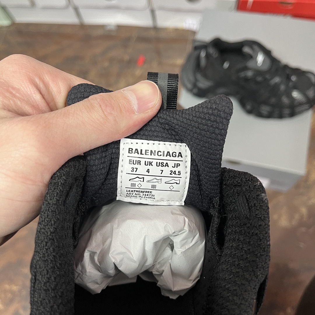 Balenciaga 3XL Extreme Lace - Image 11