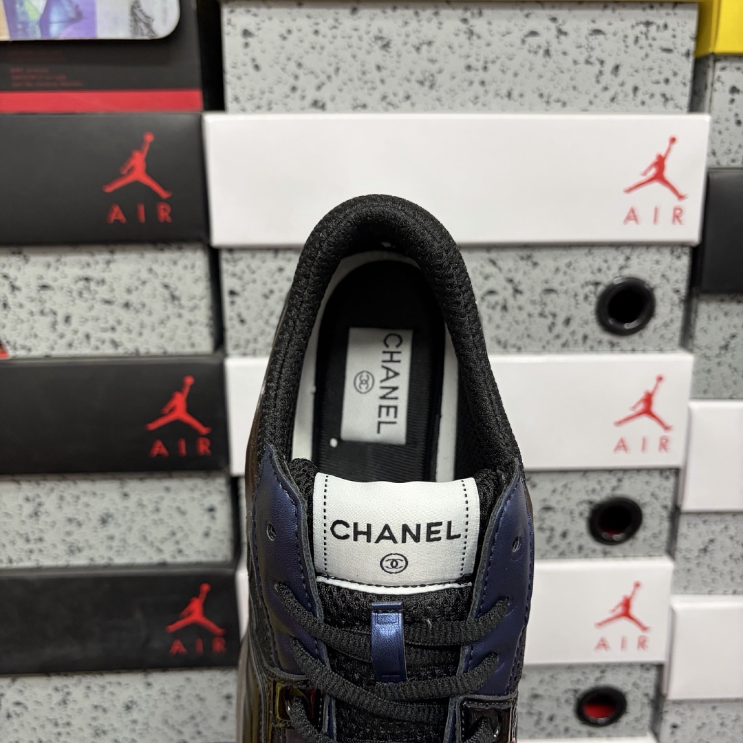 Chanel CC Runner 94305 Black / - Image 2