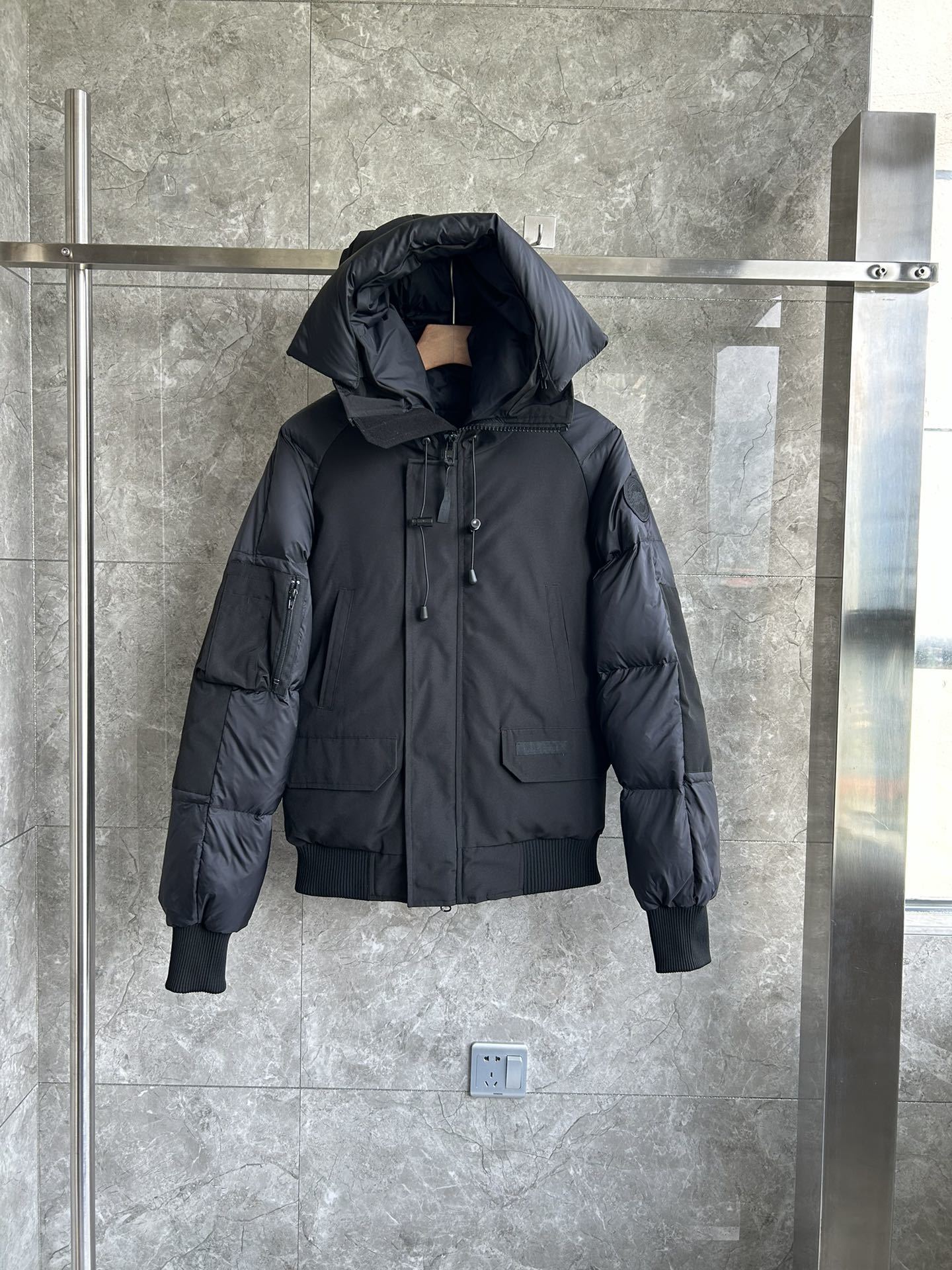 Canada Goose Chilliwack Bomber Jacket - Image 56