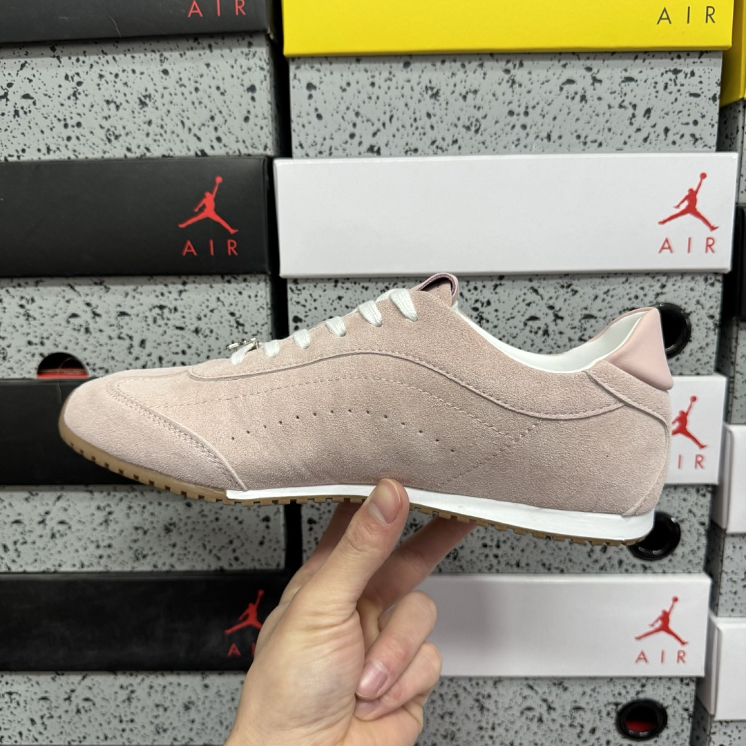 Alo Yoga Sunset Sneaker A0947U_BLOOMPINH - Image 9