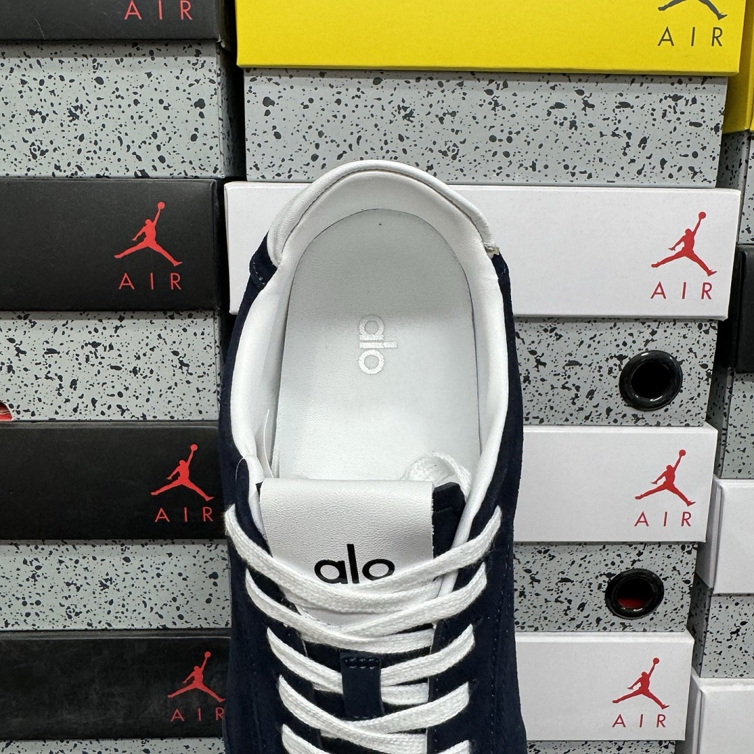 Alo Yoga Sunset Sneaker A0891U_BLUE - Image 5