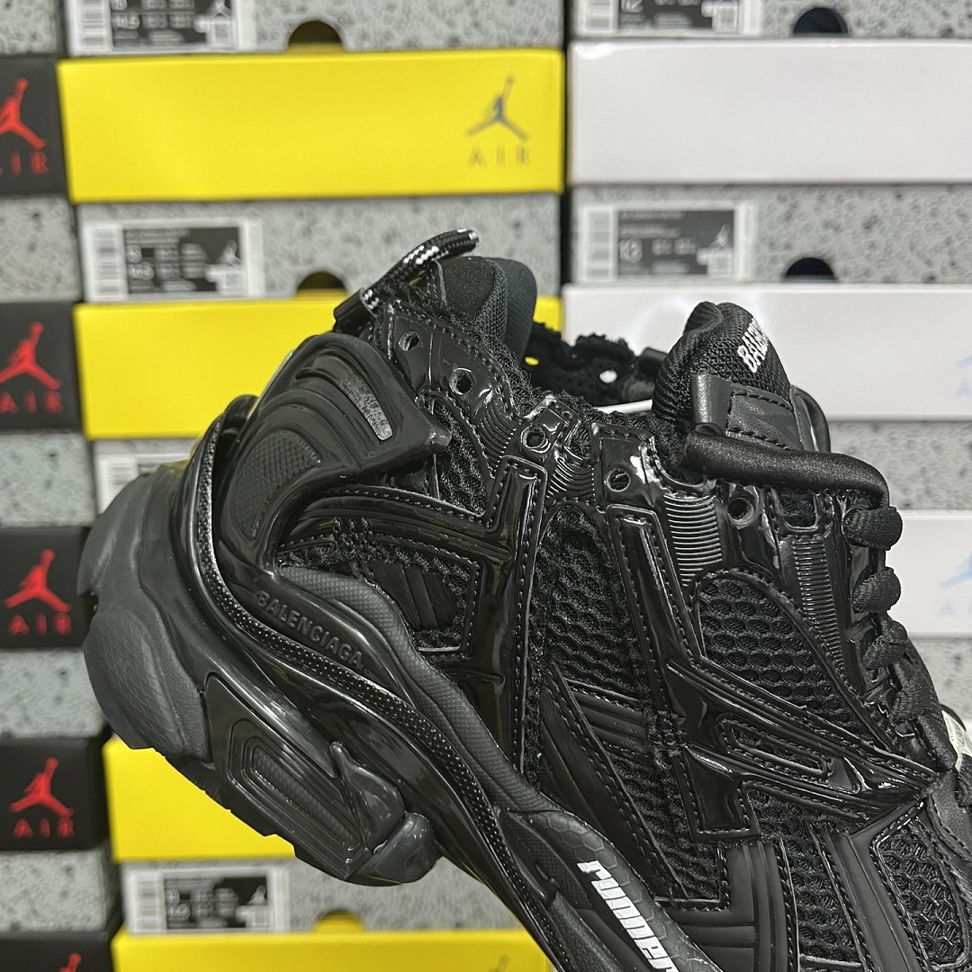 Balenciaga BLCG Runner 7 Gen - Image 6