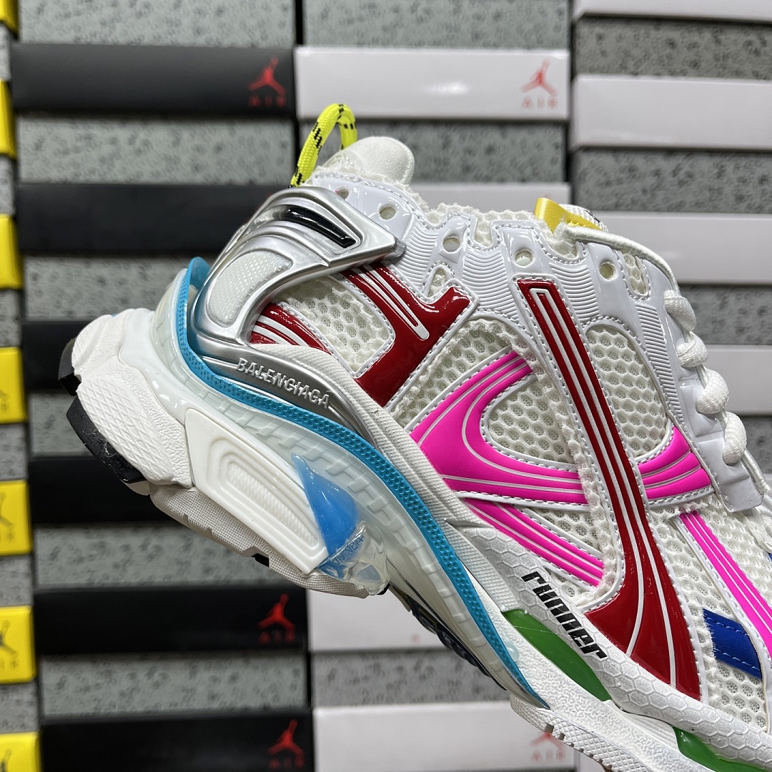 Balenciaga BLCG Runner 7.5 - Image 2