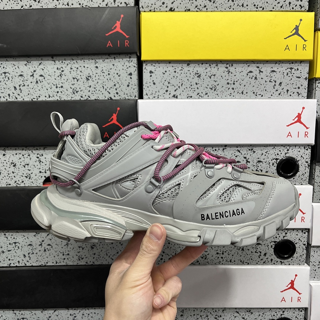 Balenciaga Track 1013 - Image 10