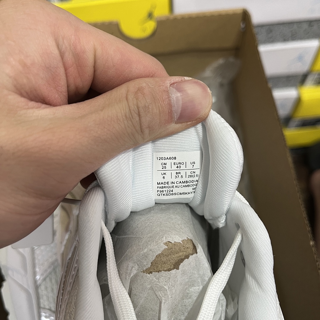ASICS Gel-Sekiran 1203A608-100 - Image 9