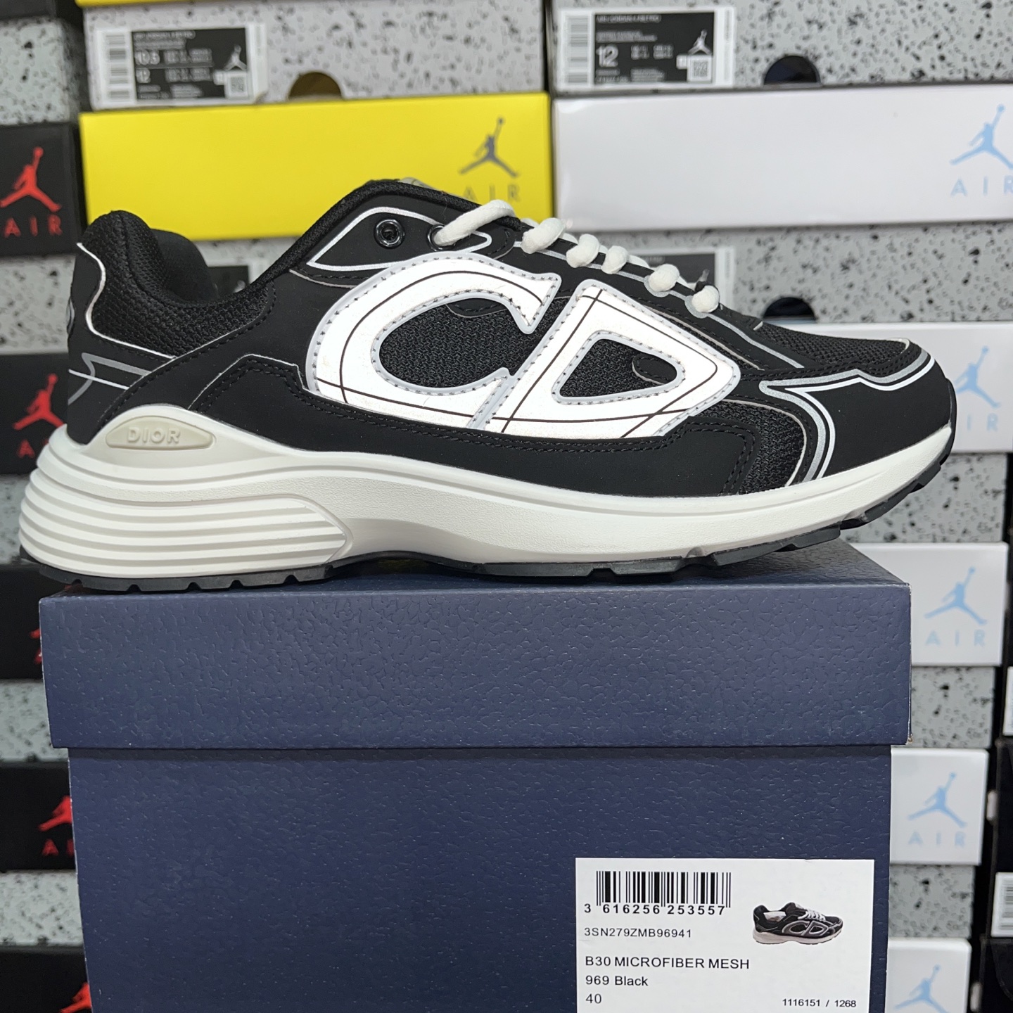 Dior B30 Black White 969 - Image 10