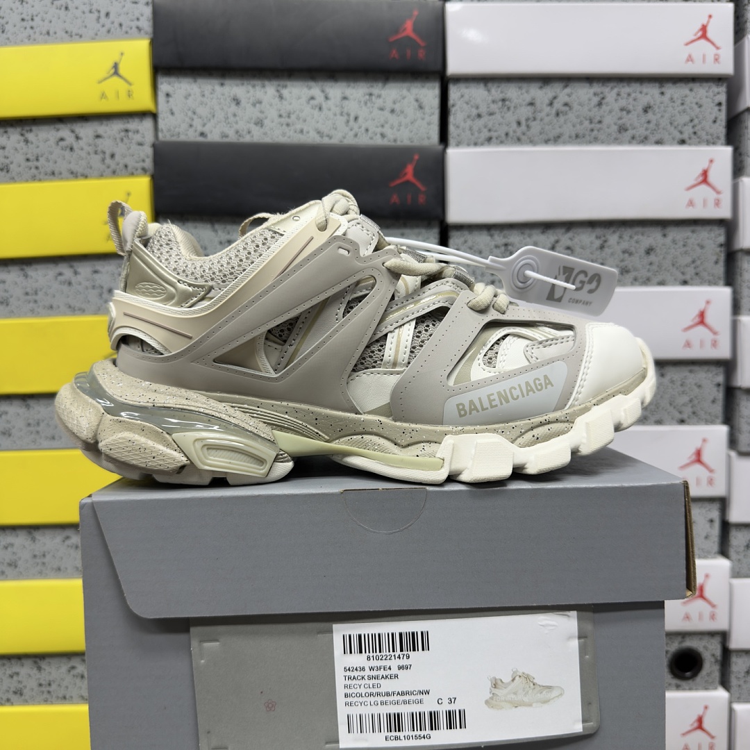 Balenciaga BLCG Track 9697 Off White Label