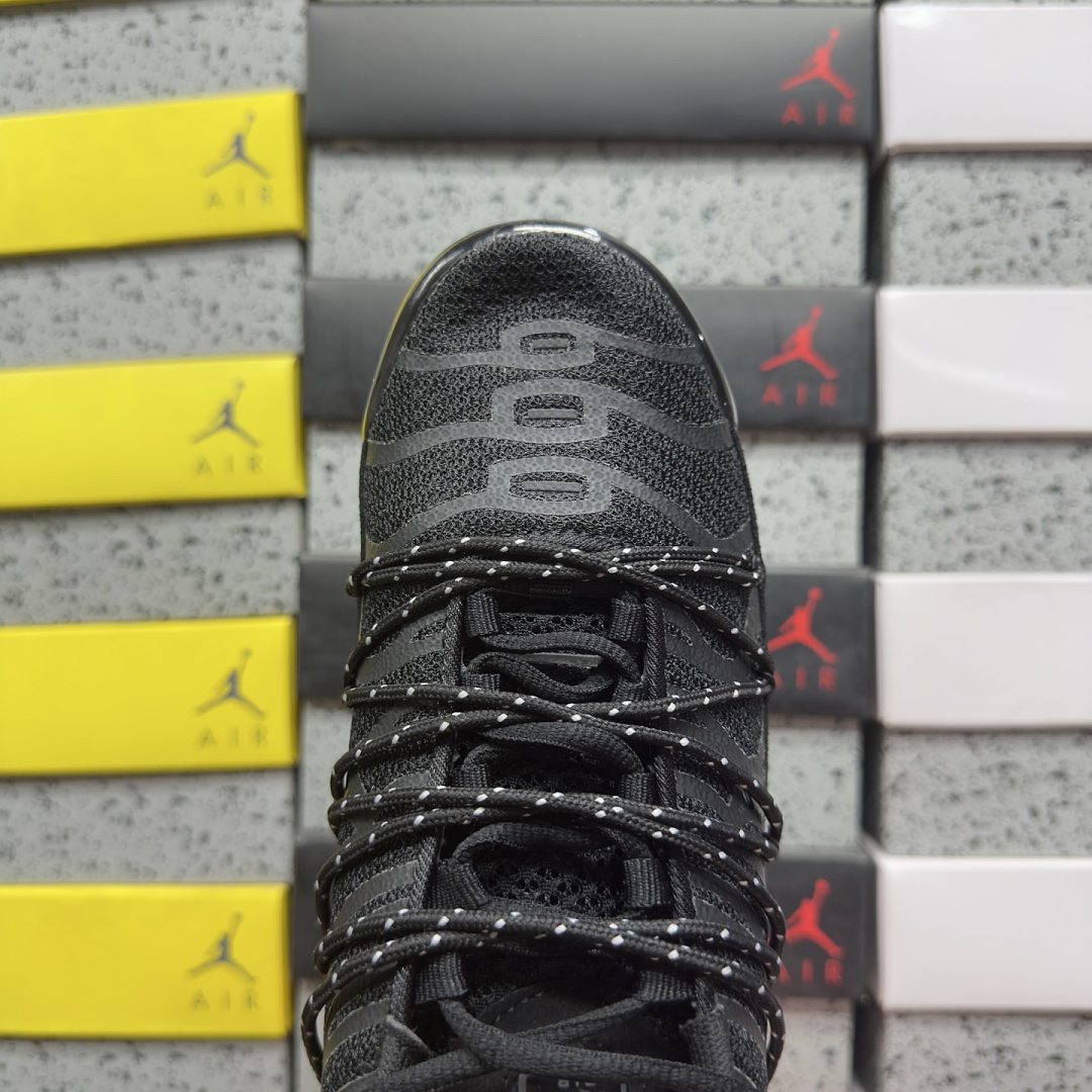 Nike Air Max Plus FD0670-001 Triple Black (Strap) - Image 6
