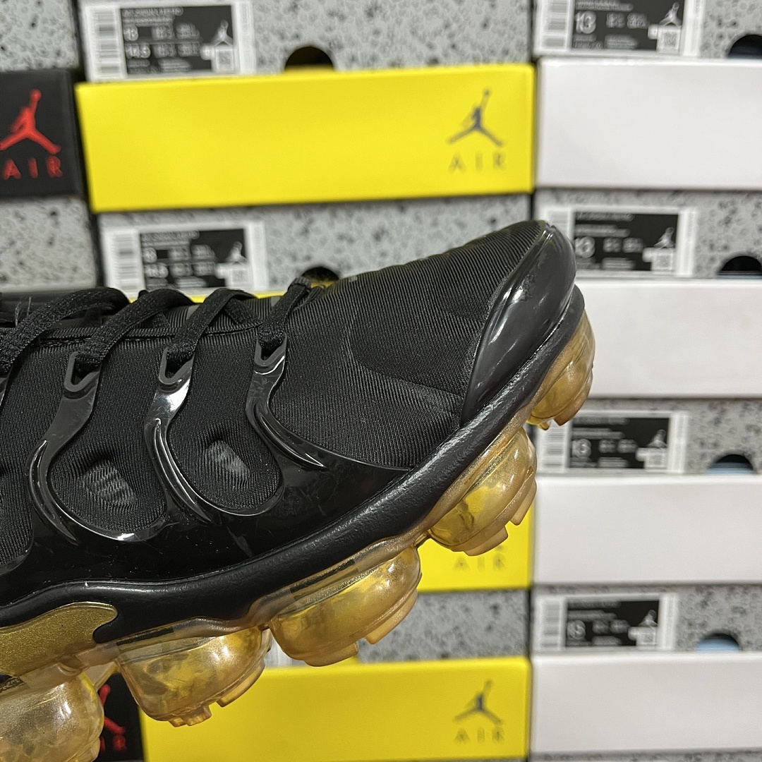 Nike Air VaporMax Plus - Image 4