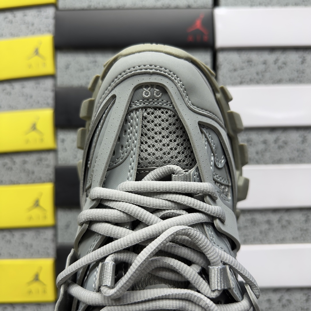 Balenciaga BLCG Track 4162 (Grey) - Image 9