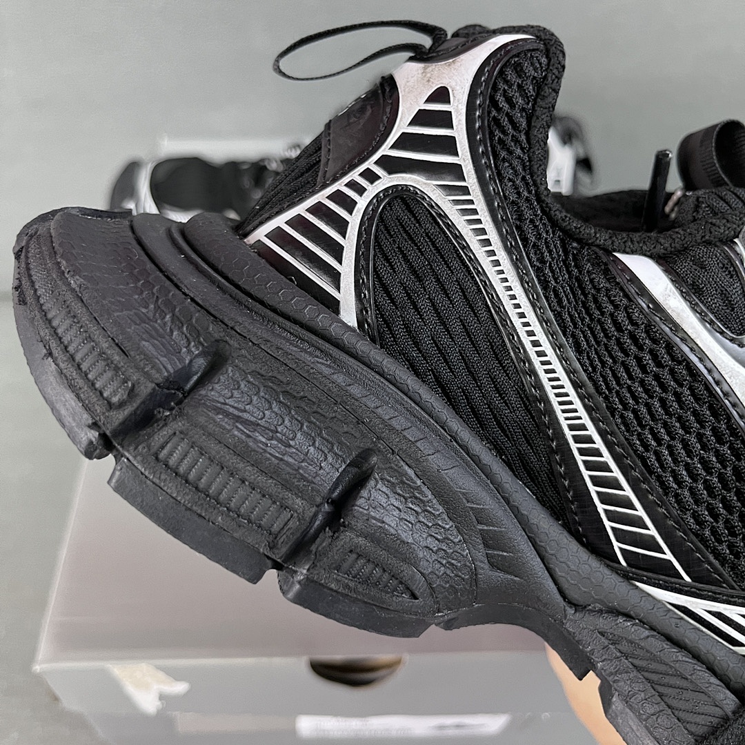 Balenciaga 3Xl - Image 102