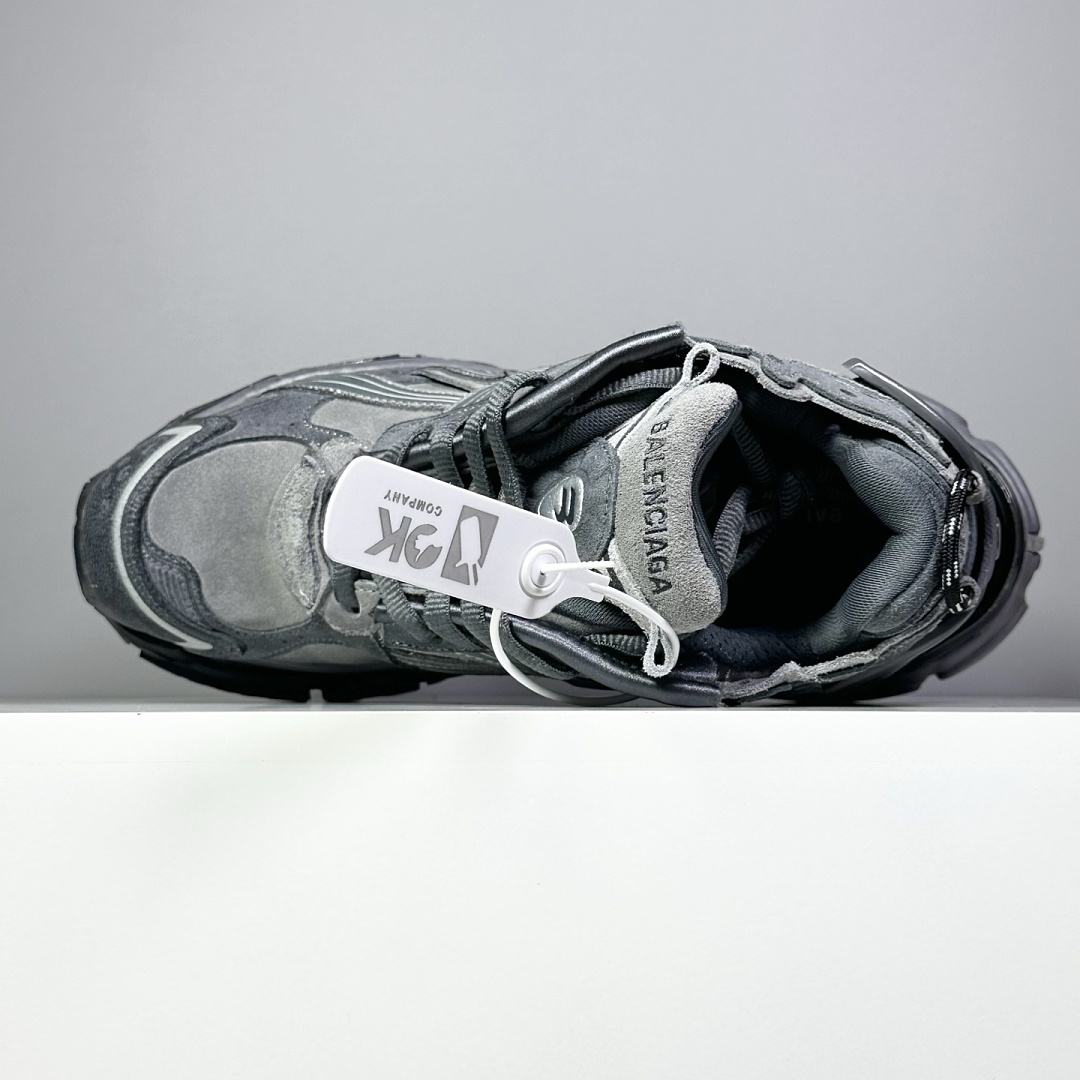 Balenciaga BLCG Runner 7.5 - Image 6