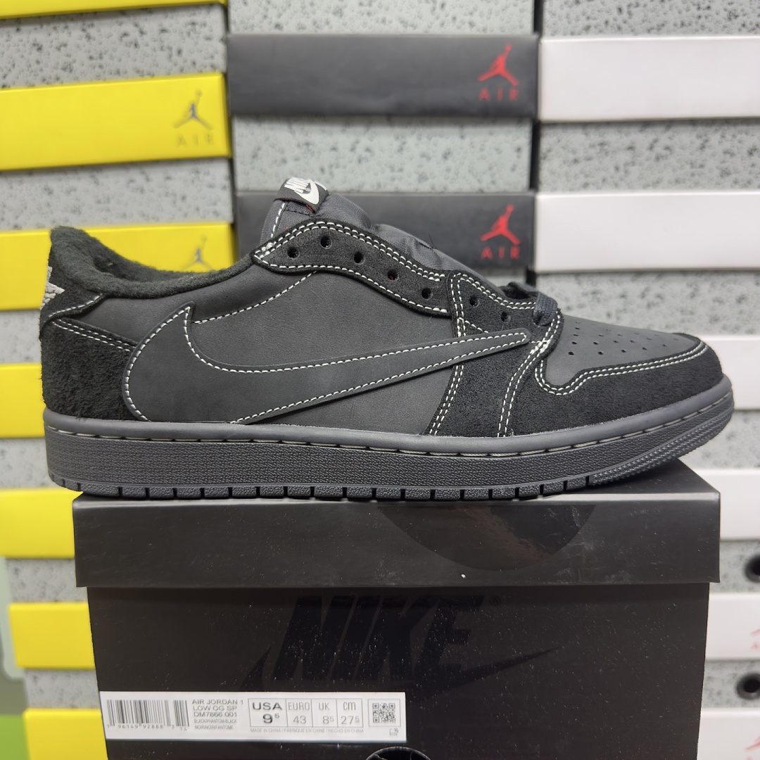 Nike Travis Scott Black Phantom 1
