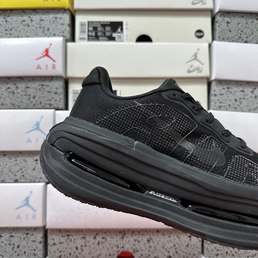 Nike Vomero Premium HQ2050-735 - Image 6