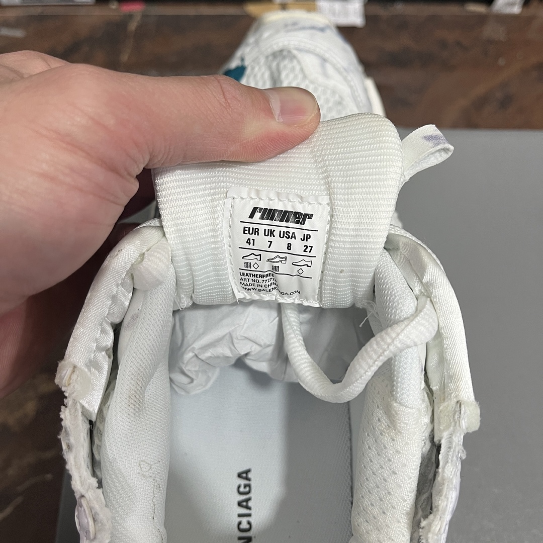 Balenciaga BLCG Runner 7.5 - Image 5