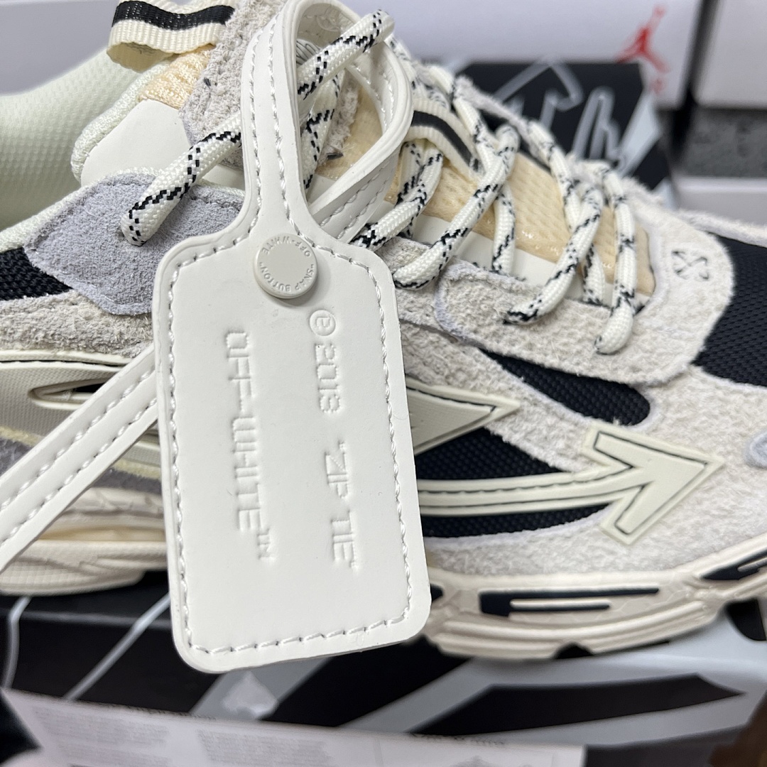 Off-White Be Right Back - Image 3